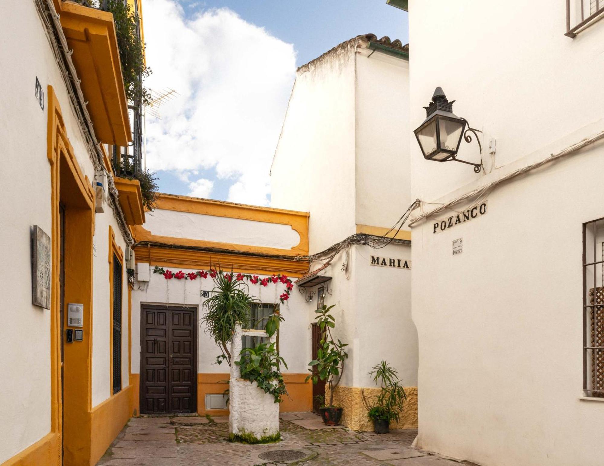 Limehome Cordoba Calle Pozanco Kültér fotó