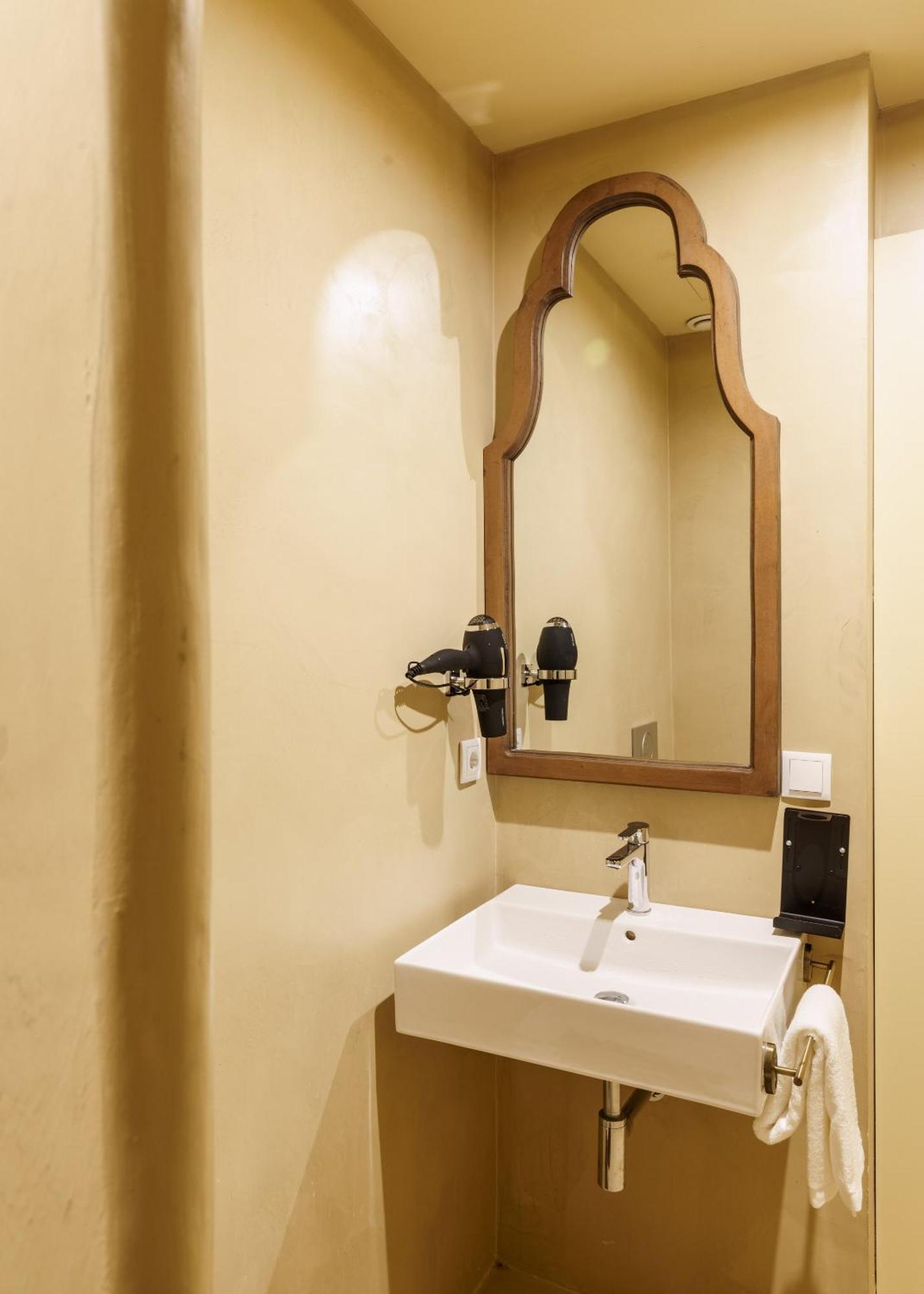 Limehome Cordoba Calle Pozanco Kültér fotó