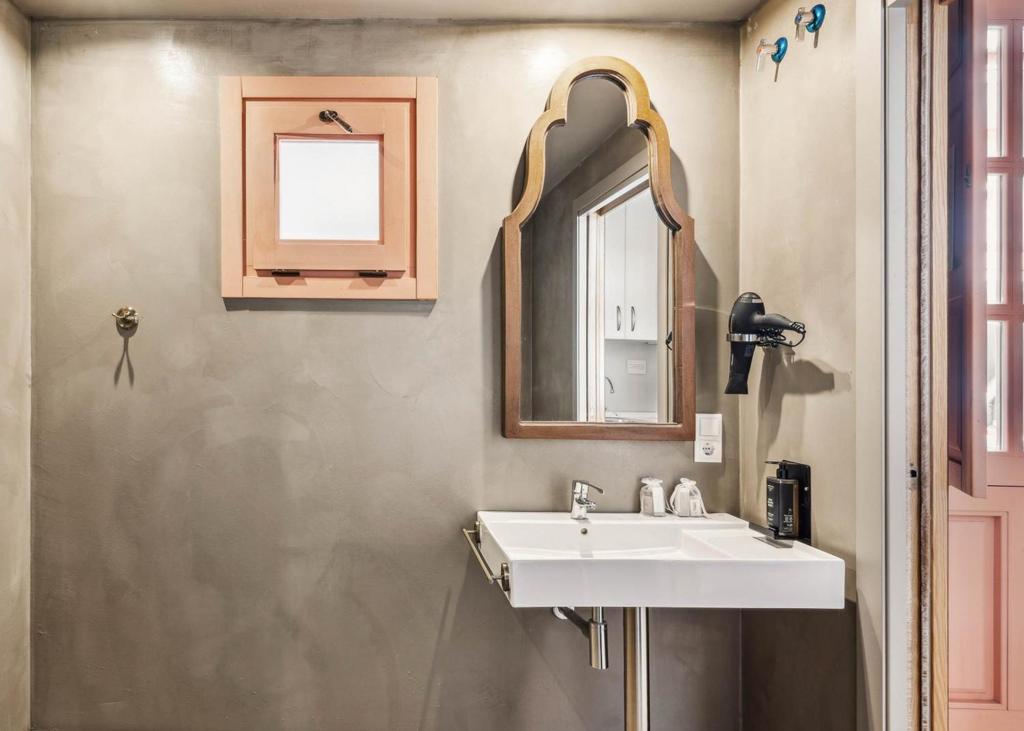 Limehome Cordoba Calle Pozanco Kültér fotó
